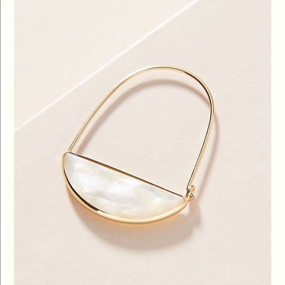 Anthropologie large stone crescent hoop earring - Picture 2 of 8